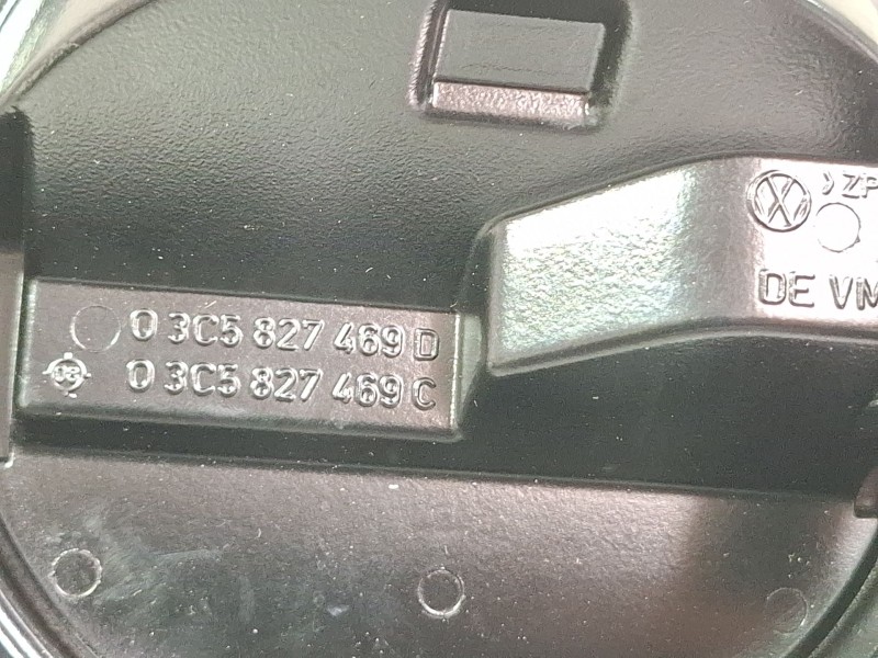 Recambio de maneta exterior porton para volkswagen golf referencia OEM IAM 3C5827469D  
