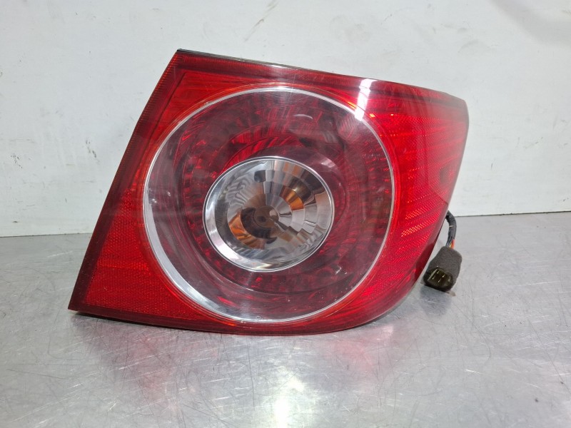 Recambio de piloto trasero derecho para chevrolet epica referencia OEM IAM   