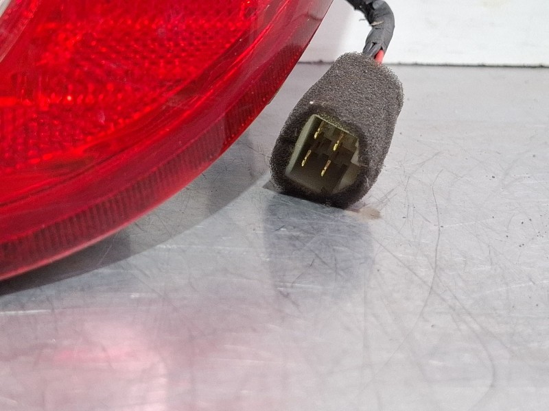 Recambio de piloto trasero derecho para chevrolet epica referencia OEM IAM   