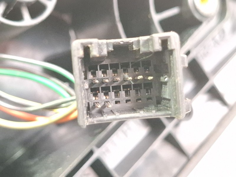 Recambio de espejo retrovisor izquierdo electrico para chevrolet epica referencia OEM IAM E4012513  