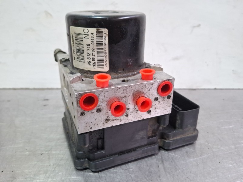 Recambio de modulo abs para chevrolet epica referencia OEM IAM 96812710NC  