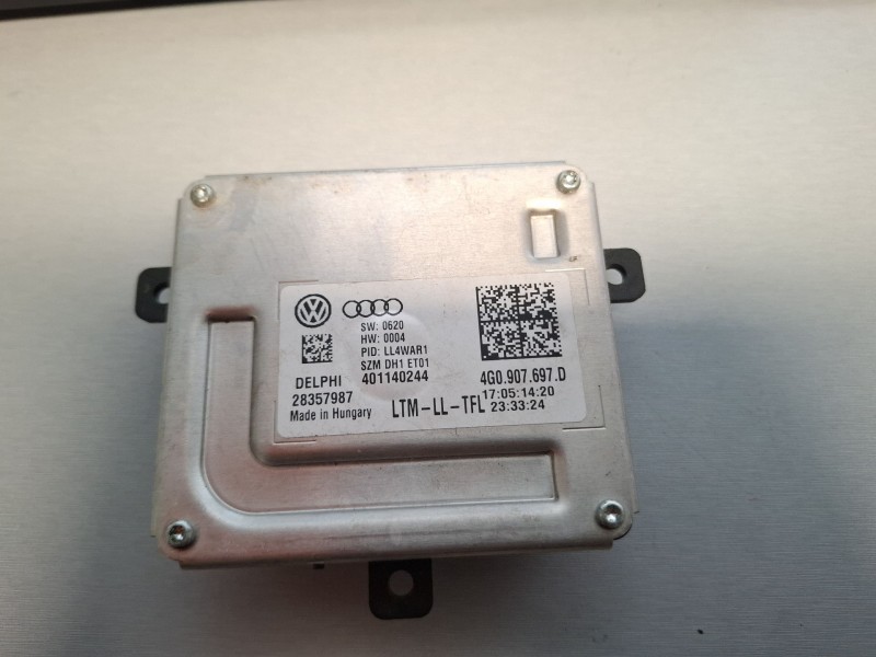 Recambio de centralita faros xenon para skoda octavia referencia OEM IAM 4G0907697D / 401140244  