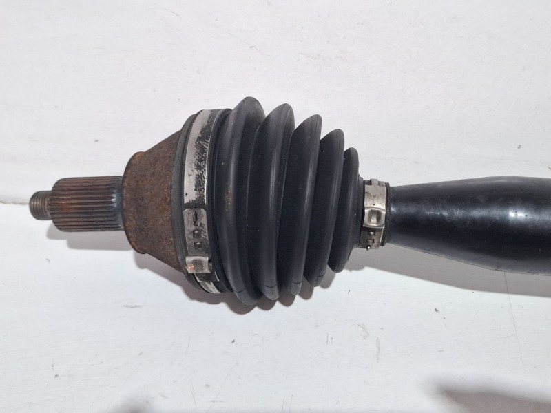 Recambio de palier derecho para skoda fabia referencia OEM IAM 6Q0407272BD  