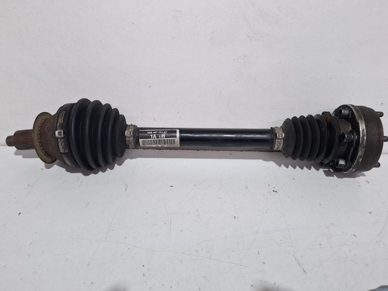 Recambio de palier izquierdo para skoda fabia referencia OEM IAM 6Q0407271AT  