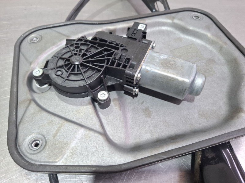 Recambio de elevalunas delantero derecho para skoda fabia referencia OEM IAM   