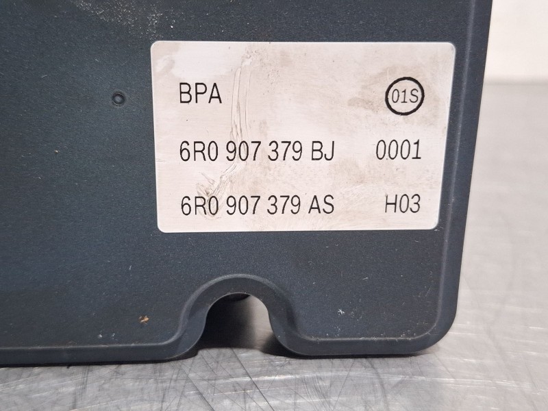 Recambio de modulo abs para skoda fabia referencia OEM IAM 6R0614517BM / 6R0907379BJ  