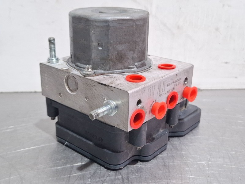 Recambio de modulo abs para skoda fabia referencia OEM IAM 6R0614517BM / 6R0907379BJ  