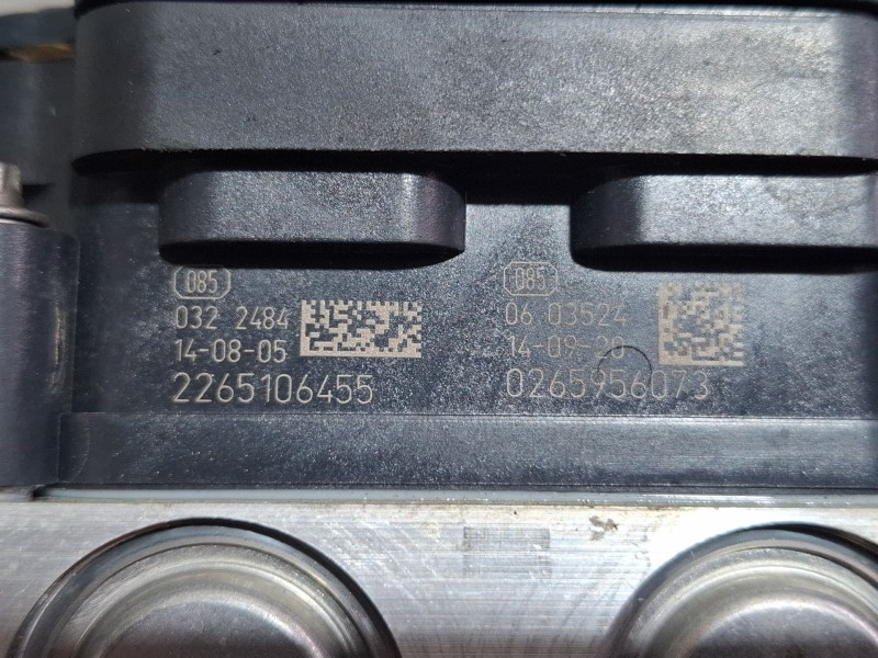 Recambio de modulo abs para skoda fabia referencia OEM IAM 6R0614517BM / 6R0907379BJ  