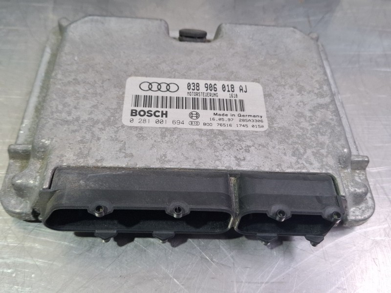 Recambio de centralita motor para audi a3 referencia OEM IAM 038906018AJ / 0281001694  