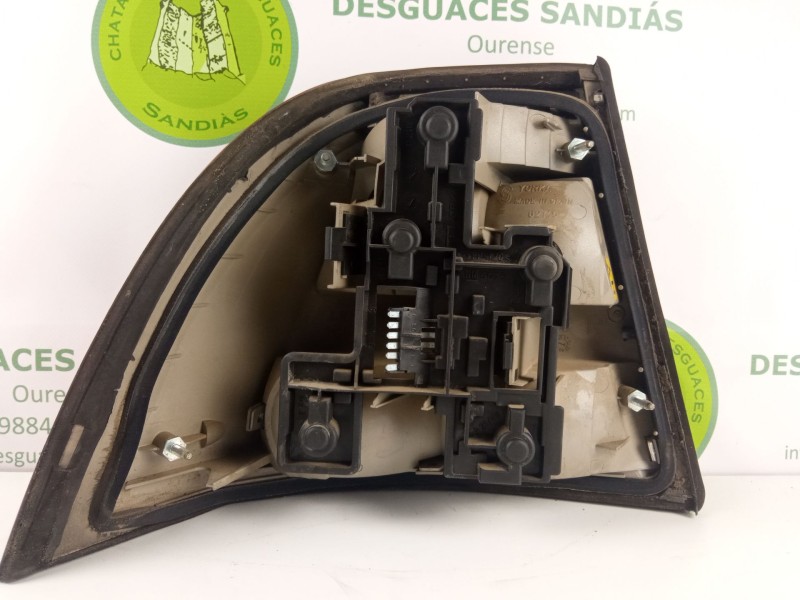 Recambio de piloto trasero derecho para opel vectra referencia OEM IAM   