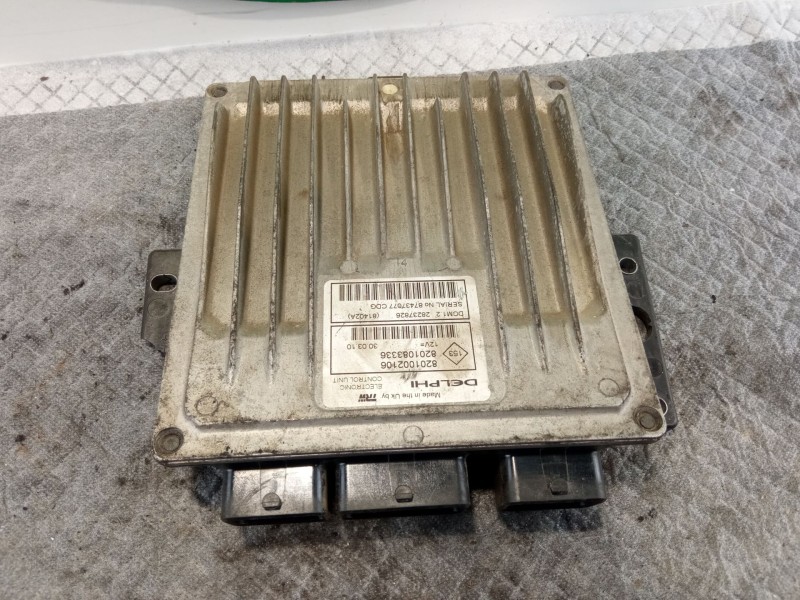 Recambio de centralita motor para dacia dacia 10.1 g techo lona referencia OEM IAM 8201002106  