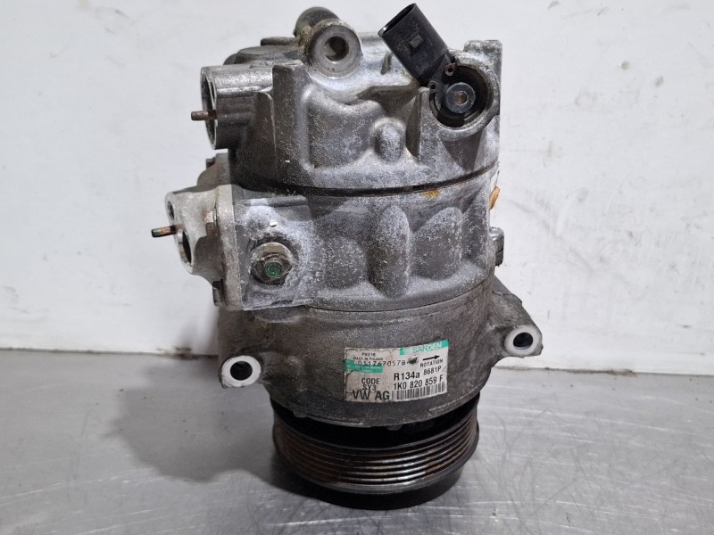 Recambio de compresor aire acondicionado para volkswagen touran referencia OEM IAM 1K0820859F  