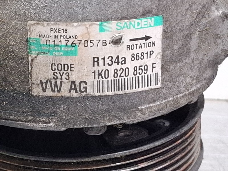 Recambio de compresor aire acondicionado para volkswagen touran referencia OEM IAM 1K0820859F  