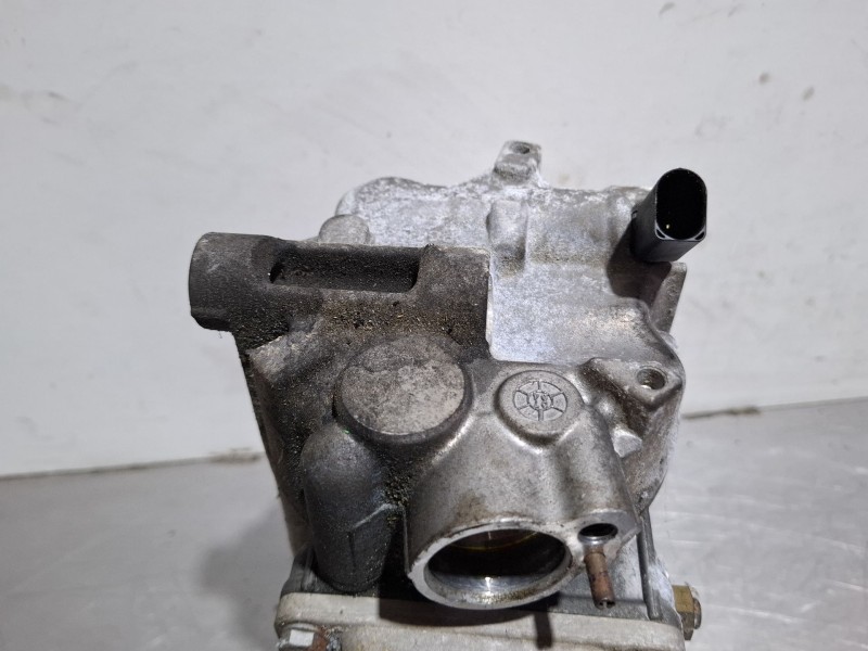 Recambio de compresor aire acondicionado para volkswagen touran referencia OEM IAM 1K0820859F  