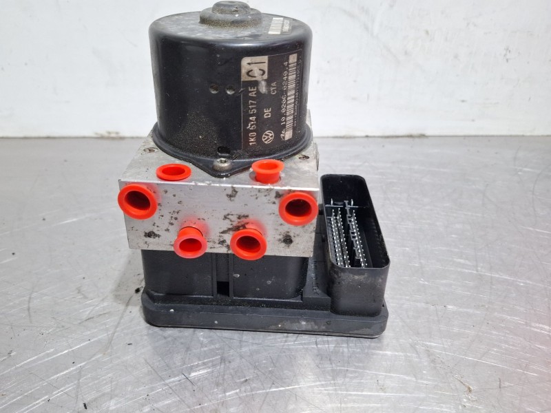 Recambio de modulo abs para volkswagen touran referencia OEM IAM 1K0907379AC / 1K0614517AE  