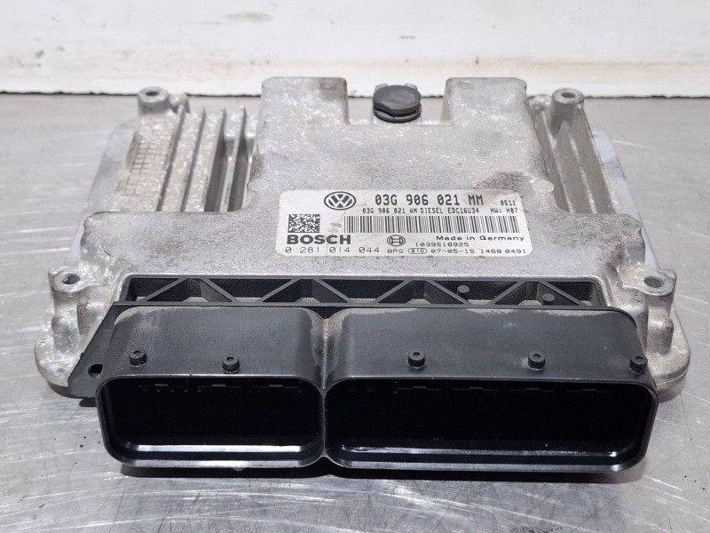 Recambio de centralita motor para volkswagen touran referencia OEM IAM 03G906021MM / 0281014044  