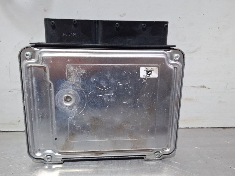 Recambio de centralita motor para volkswagen touran referencia OEM IAM 03G906021MM / 0281014044  