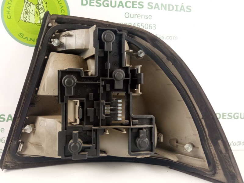 Recambio de piloto trasero izquierdo para opel vectra referencia OEM IAM   