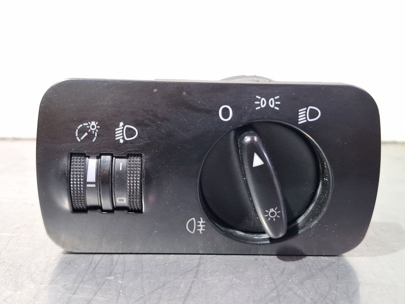 Recambio de mando luces para audi a3 referencia OEM IAM BK78L1941531E  