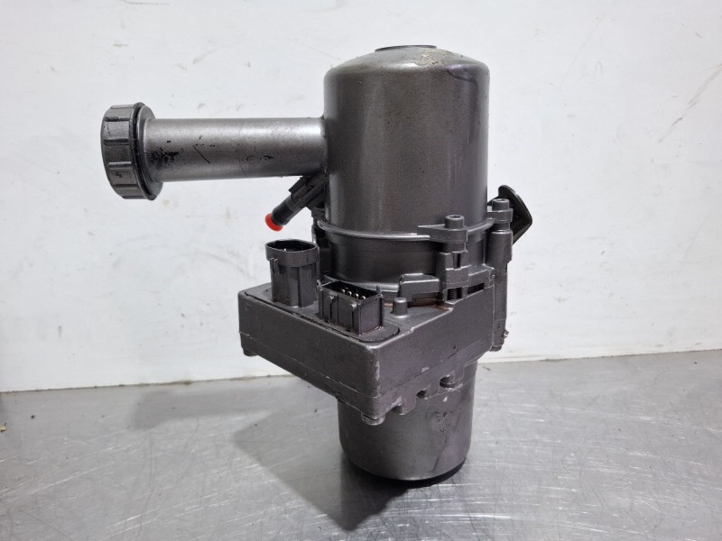 Recambio de bomba direccion eléctrica para peugeot 407 referencia OEM IAM   