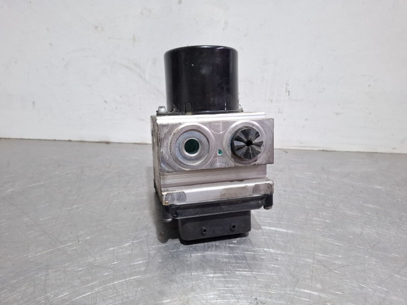 Recambio de modulo abs para peugeot 407 referencia OEM IAM 15710604 / S118676001N  