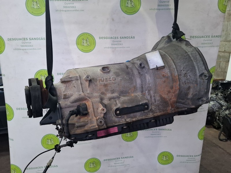 Recambio de caja cambios para iveco 35 s18 referencia OEM IAM 5802922677  