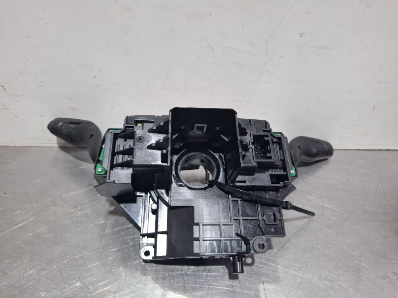 Recambio de conmutador de luces para ford cmax referencia OEM IAM BV6T-13N064-AG  