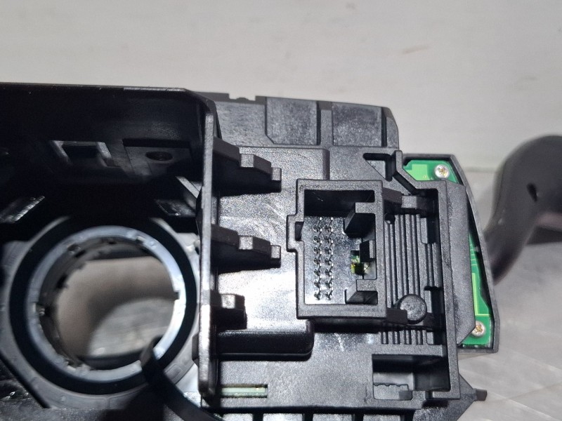 Recambio de conmutador de luces para ford cmax referencia OEM IAM BV6T-13N064-AG  