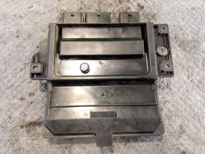 Recambio de centralita motor para dacia dacia 10.1 g techo lona referencia OEM IAM 8201002106  