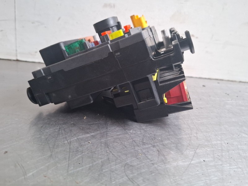 Recambio de centralita bsm para peugeot 308 referencia OEM IAM 9675878480 / R05-00  