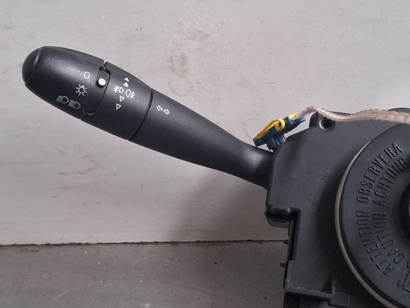 Recambio de com2000 para peugeot 206 referencia OEM IAM 96605671XT  