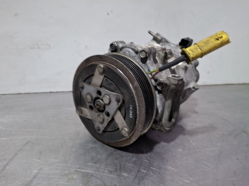 Recambio de compresor aire acondicionado para peugeot 3008 referencia OEM IAM 9800839580  
