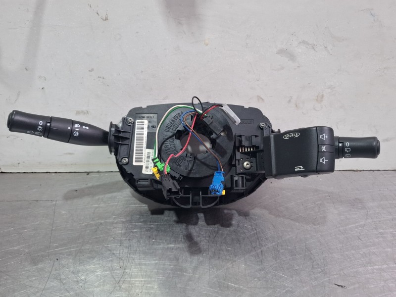 Recambio de mando multifuncion para renault megane referencia OEM IAM 8200155865  