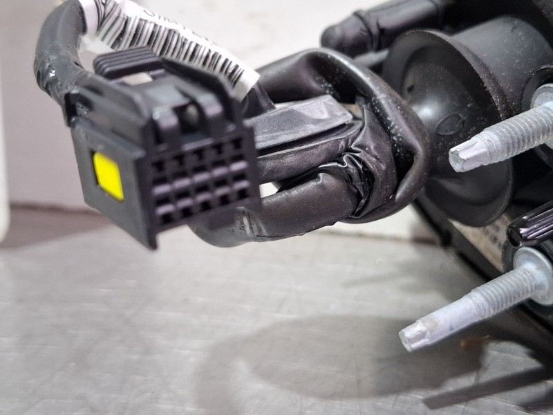 Recambio de espejo retrovisor derecho electrico para opel mokka x referencia OEM IAM   