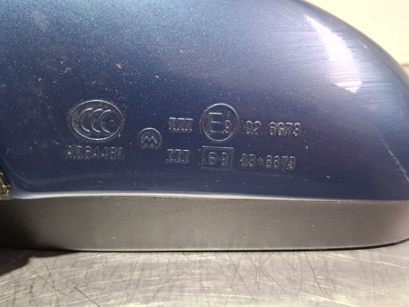 Recambio de espejo retrovisor izquierdo electrico para opel mokka x referencia OEM IAM E9026673  