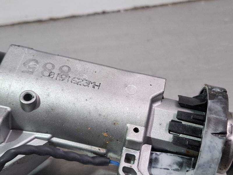 Recambio de antirrobo para opel mokka x referencia OEM IAM F00HJ00493  