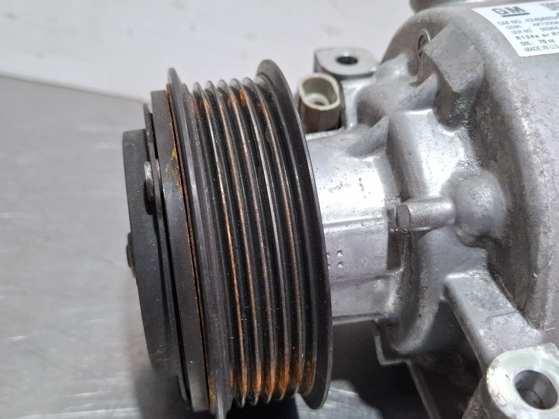 Recambio de compresor aire acondicionado para opel mokka x referencia OEM IAM 424569346934  