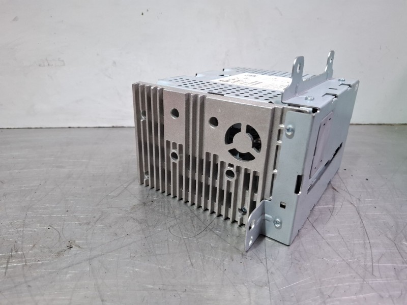 Recambio de sistema audio / radio cd para opel mokka x referencia OEM IAM 42418195  