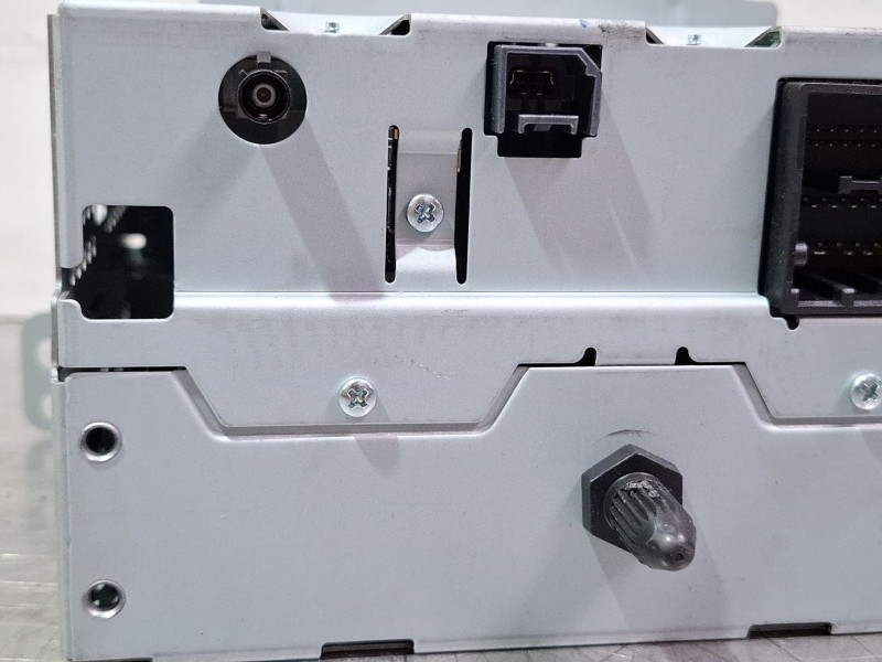 Recambio de sistema audio / radio cd para opel mokka x referencia OEM IAM 42418195  