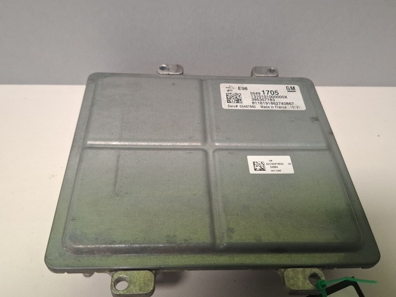 Recambio de centralita motor para opel mokka x referencia OEM IAM 55491705 / 55487860  