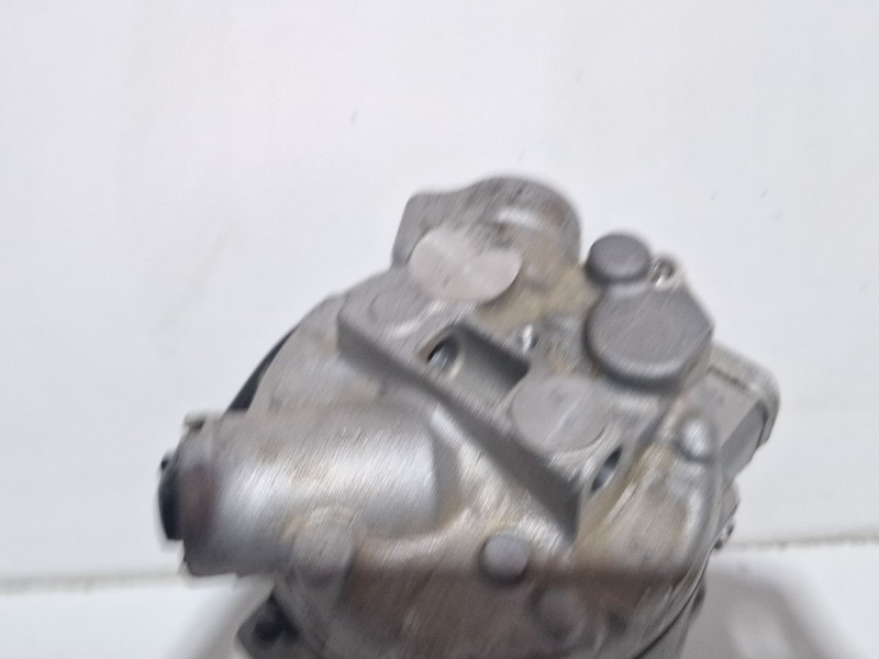 Recambio de compresor aire acondicionado para seat ibiza ii referencia OEM IAM 6Q0820808C  