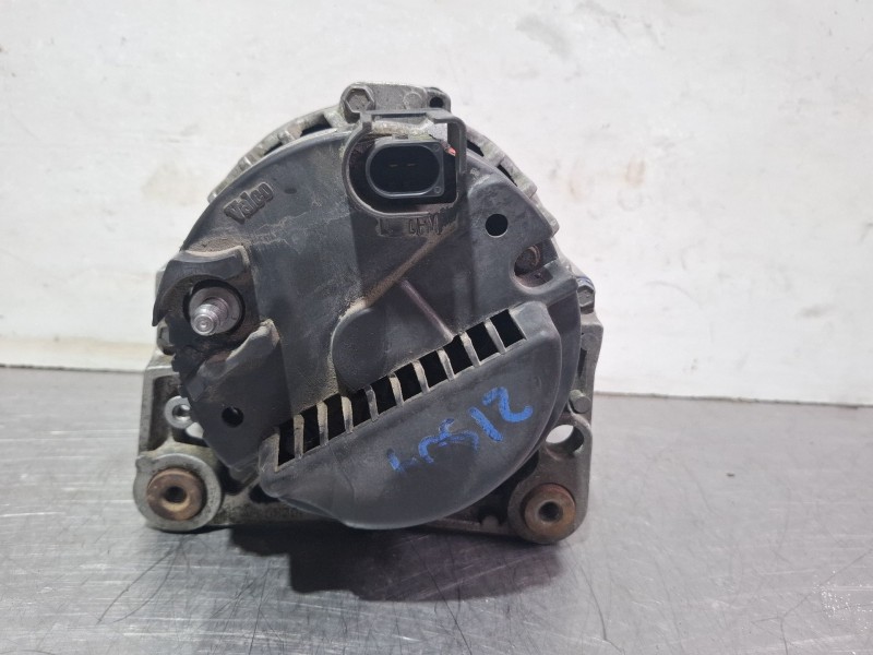 Recambio de alternador para seat ibiza ii referencia OEM IAM 03D903025J  