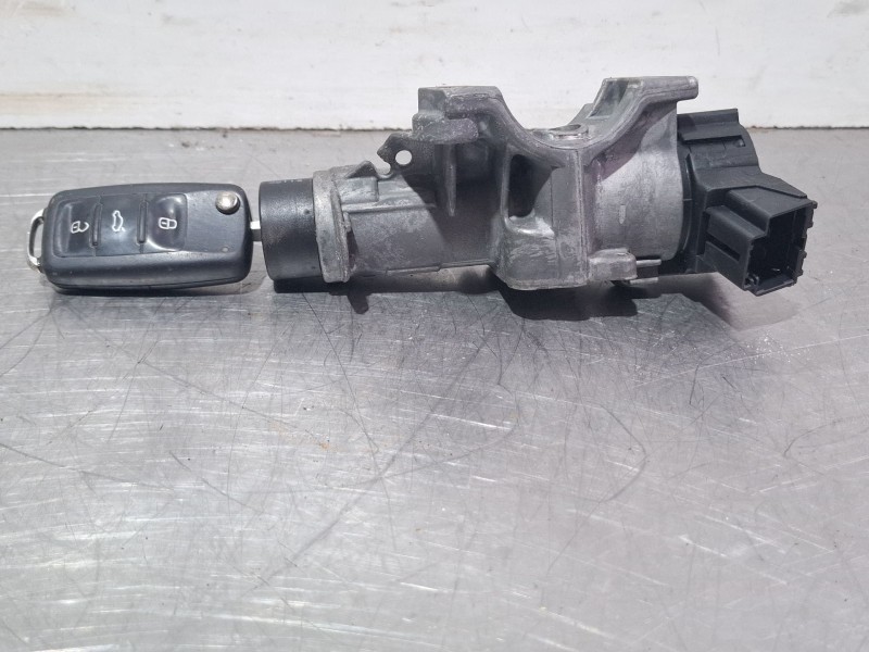 Recambio de conmutador de arranque para seat ibiza ii referencia OEM IAM 6R0905851D  
