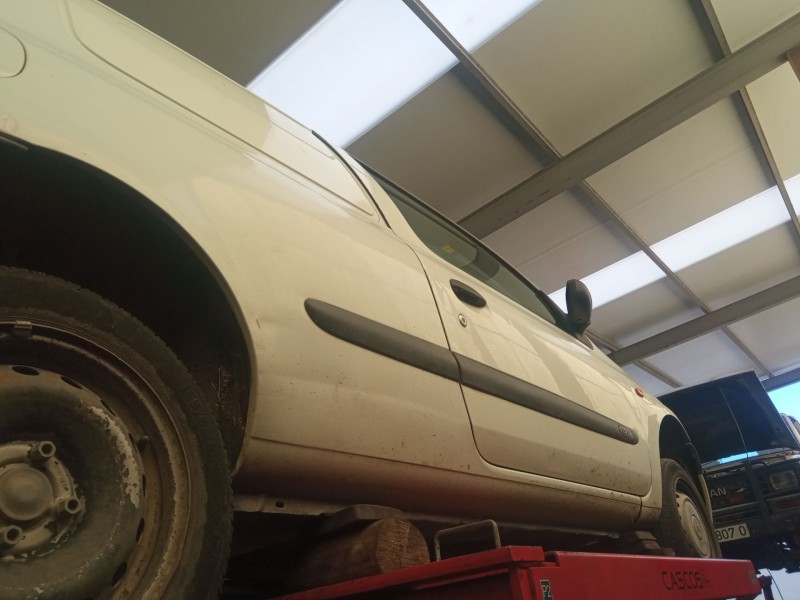 renault clio del año 2001