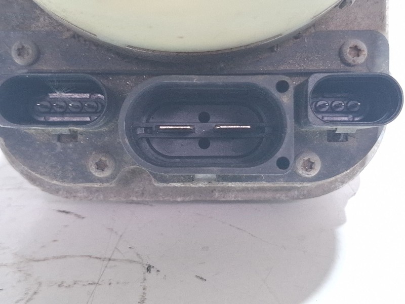 Recambio de bomba direccion eléctrica para seat ibiza ii referencia OEM IAM 6R0423156B  