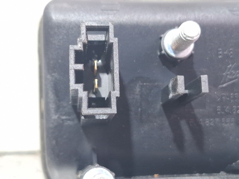 Recambio de maneta exterior porton para seat ibiza ii referencia OEM IAM 6J4827565B  