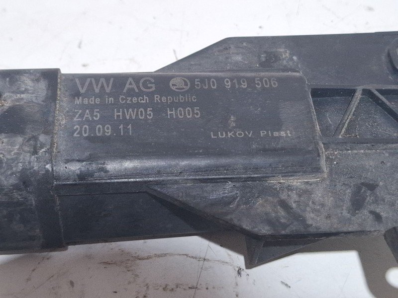 Recambio de caja precalentamiento para seat ibiza ii referencia OEM IAM 5J0919506  