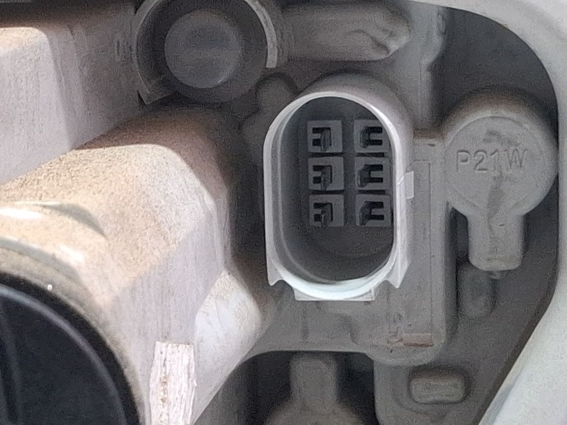 Recambio de piloto trasero derecho para seat ibiza ii referencia OEM IAM 6J4945096G  