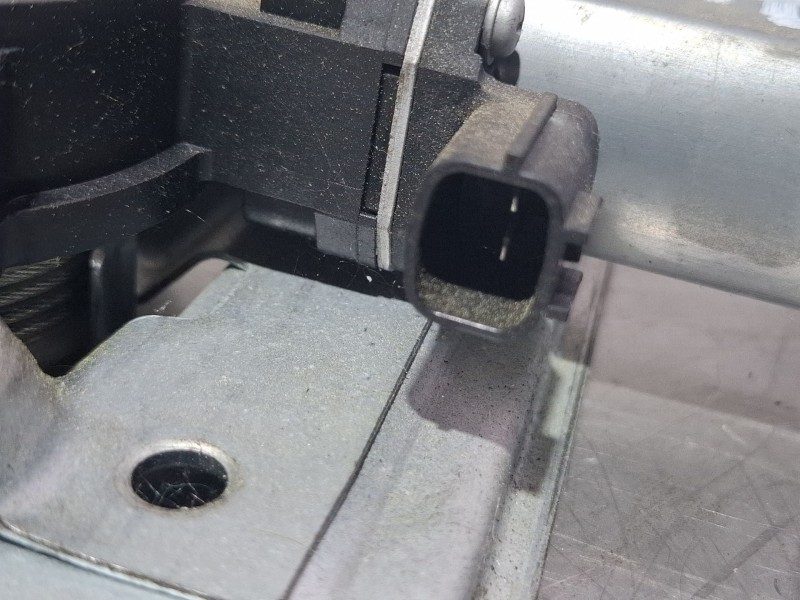 Recambio de elevalunas delantero derecho para renault trafic referencia OEM IAM 93867657RH  