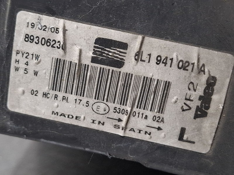 Recambio de faro delantero derecho para seat ibiza ii referencia OEM IAM 6L1941021A  